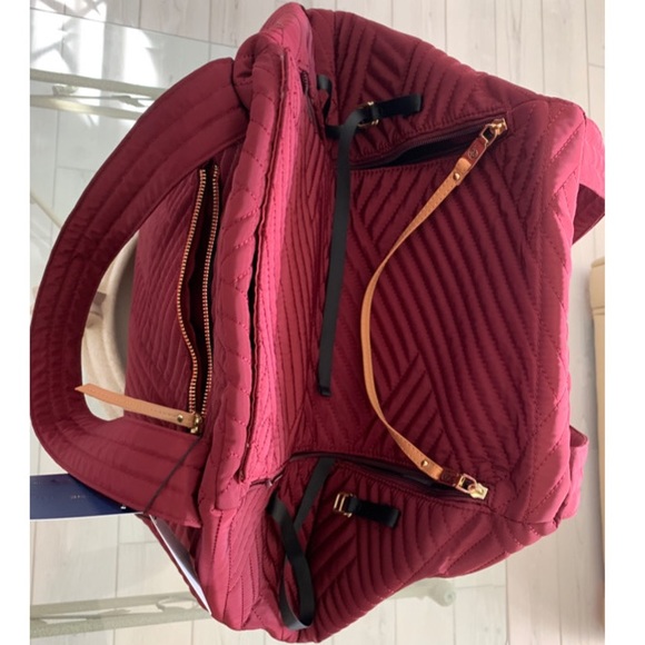 SOLD! Burgundy Quilted Yoga Travel Tote Weekender - Picture 5 of 8